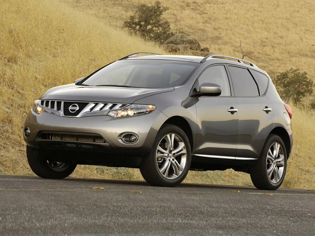 2010 Platinum Graphite Metallic Nissan Murano SL FWD SUV