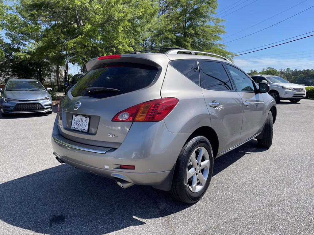 2010 Platinum Graphite Metallic Nissan Murano SL FWD SUV
