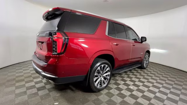 2025 Radiant Red Tintcoat Chevrolet Tahoe High Country 4X4 SUV