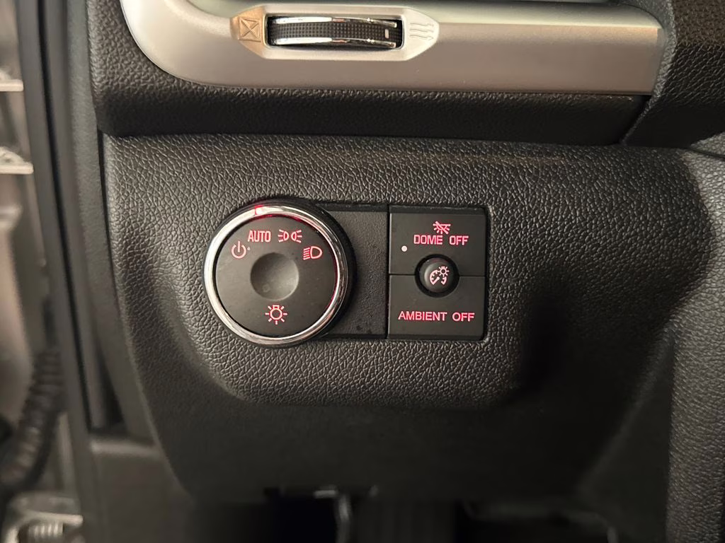 2015 Quicksilver Metallic GMC Acadia SLE-2 FWD SUV