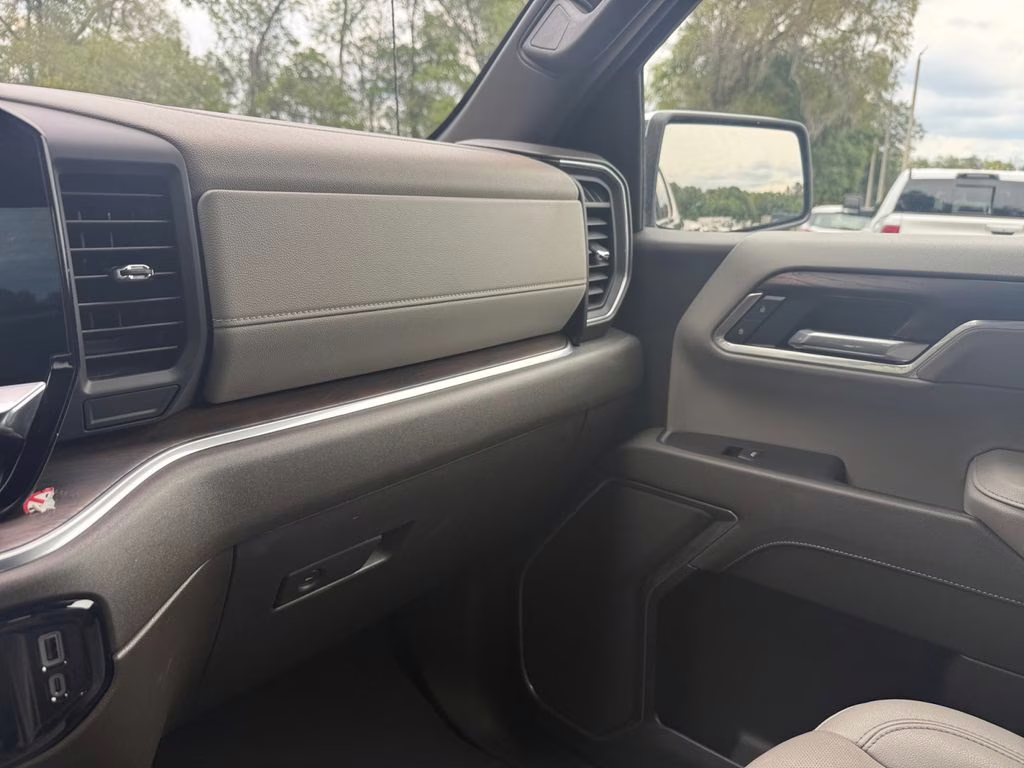 2025 Onyx Black GMC Sierra 1500 SLT 4X4 Truck