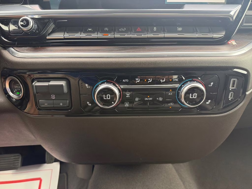 2025 Onyx Black GMC Sierra 1500 SLT 4X4 Truck