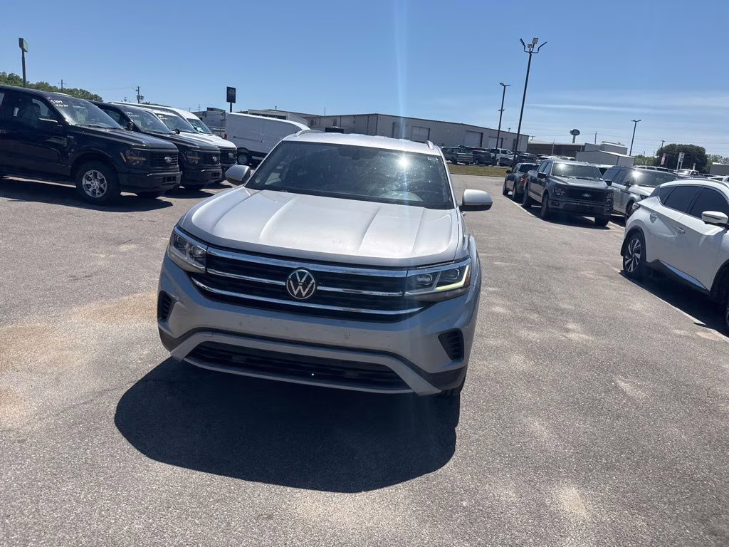 2020 Pyrite Silver Metallic Volkswagen Atlas Cross Sport 2.0T S FWD SUV