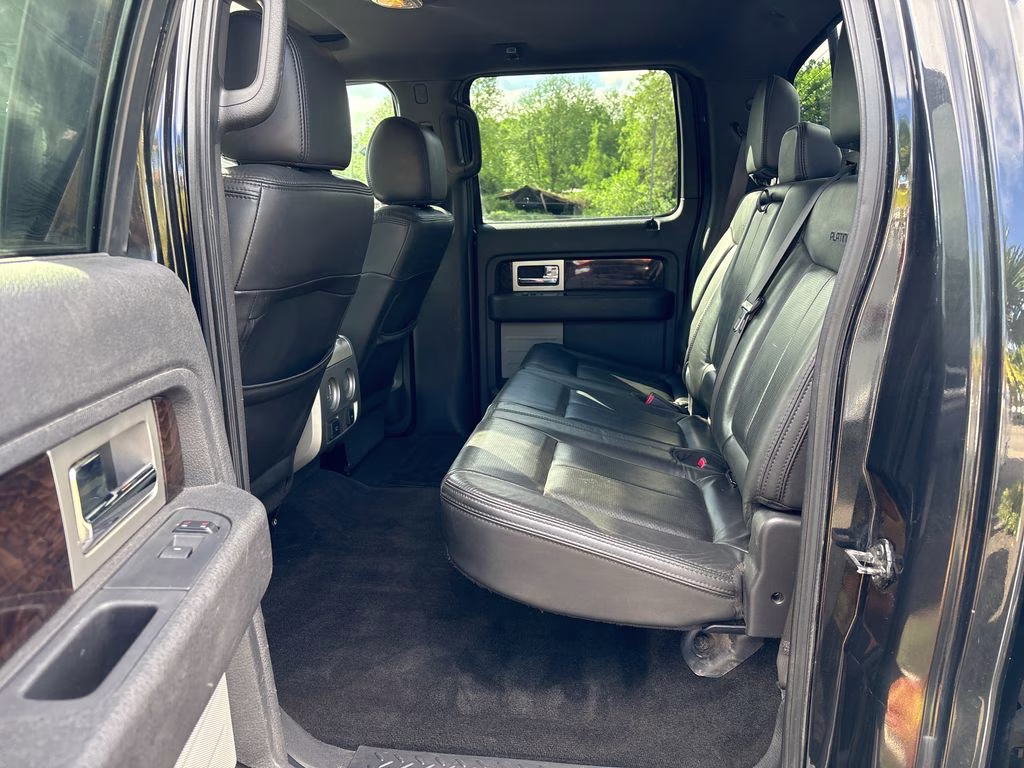 2013 Tuxedo Black Metallic Ford F-150 Platinum 4X4 Truck