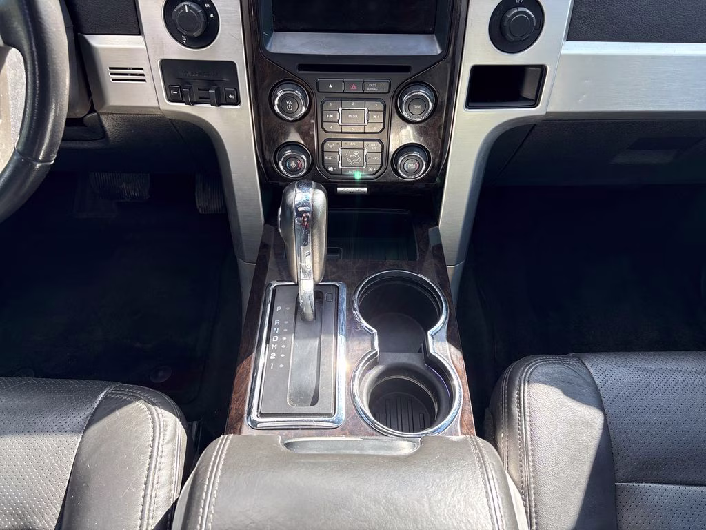 2013 Tuxedo Black Metallic Ford F-150 Platinum 4X4 Truck