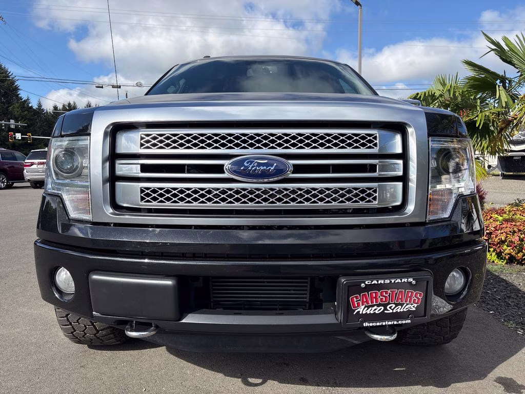 2013 Tuxedo Black Metallic Ford F-150 Platinum 4X4 Truck