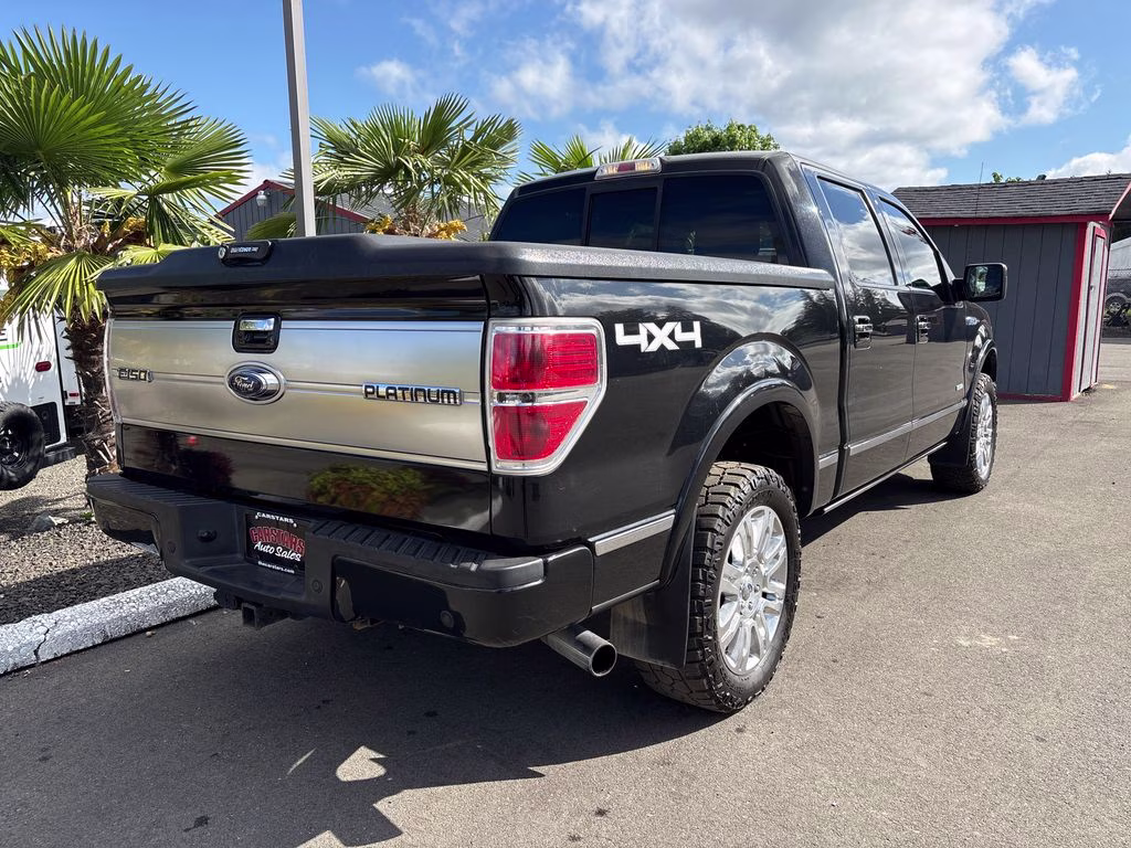 2013 Tuxedo Black Metallic Ford F-150 Platinum 4X4 Truck