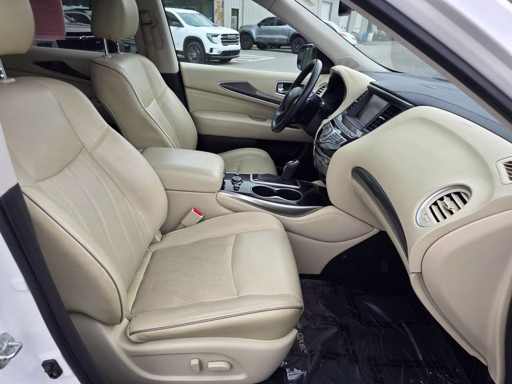 2019 Majestic White INFINITI QX60 LUXE AWD SUV