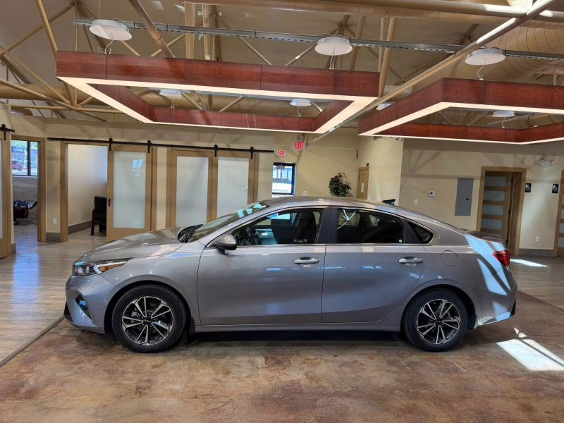 2024 Kia Forte GT-Line Sedan 4D FWD