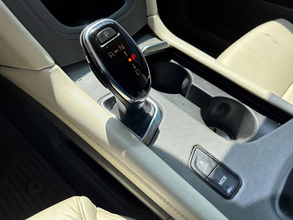 2019 Stellar Black Metallic Cadillac XT5 Premium Luxury FWD SUV