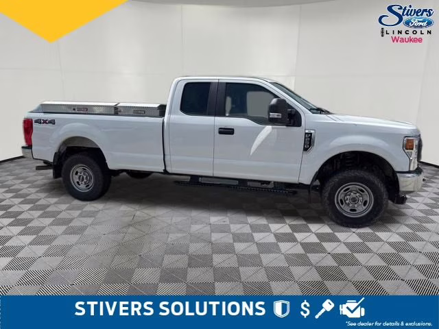 2022 Oxford White Ford Super Duty F-250 SRW XL 4X4 Truck