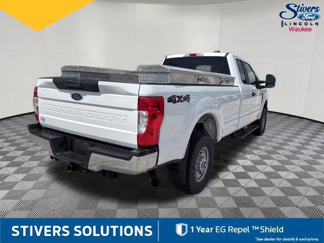 2022 Oxford White Ford Super Duty F-250 SRW XL 4X4 Truck
