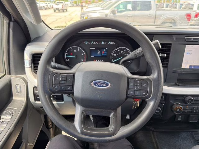 2023 Oxford White Ford Super Duty F-350 SRW XL 4X4 Truck
