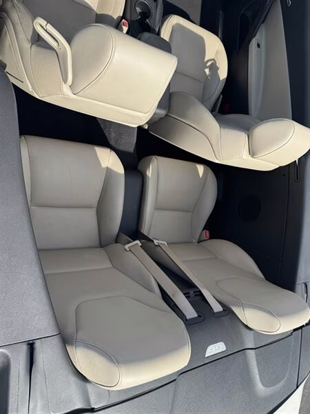 2007 Ivory White Pontiac G6 GT FWD Convertible