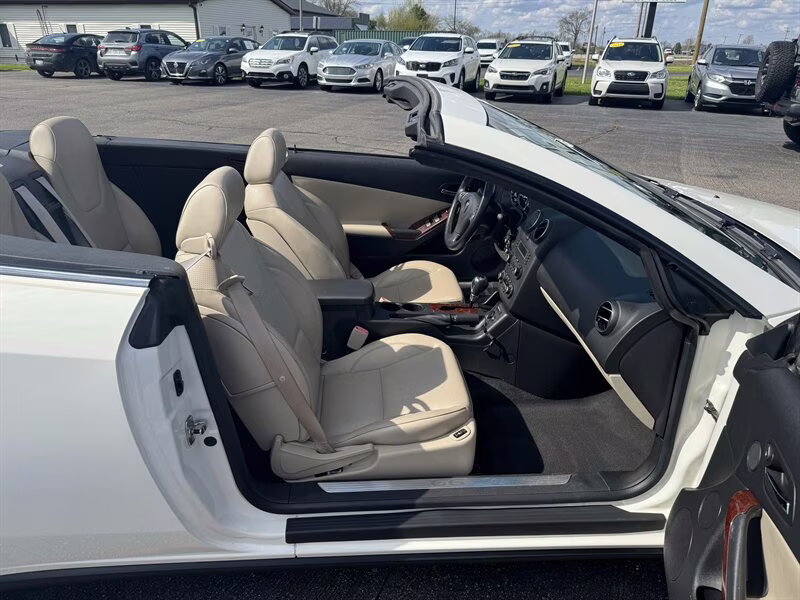 2007 Ivory White Pontiac G6 GT FWD Convertible