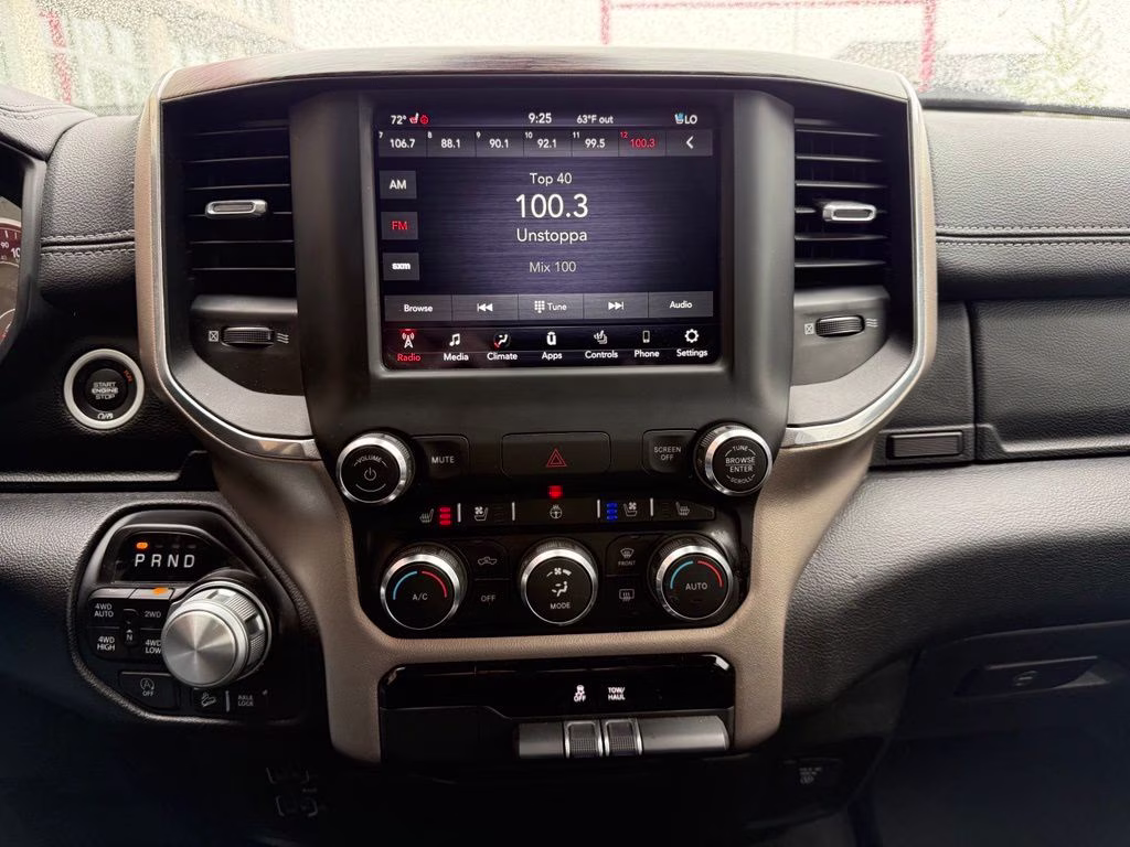 2020 Bright White Clearcoat Ram 1500 Laramie 4X4 Truck