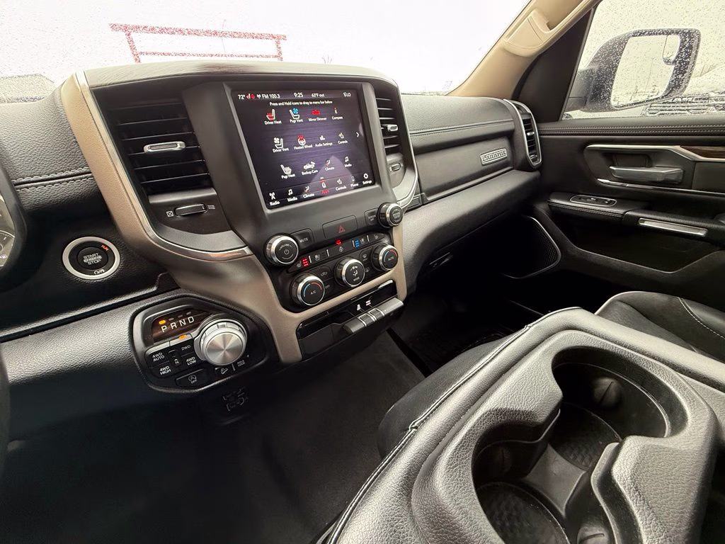 2020 Bright White Clearcoat Ram 1500 Laramie 4X4 Truck