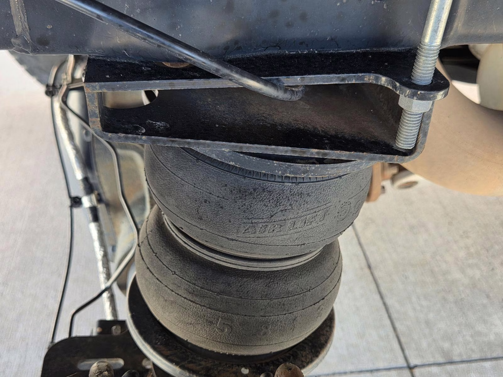 2020 Iconic Silver Ford F-150 LARIAT 4X4 Truck