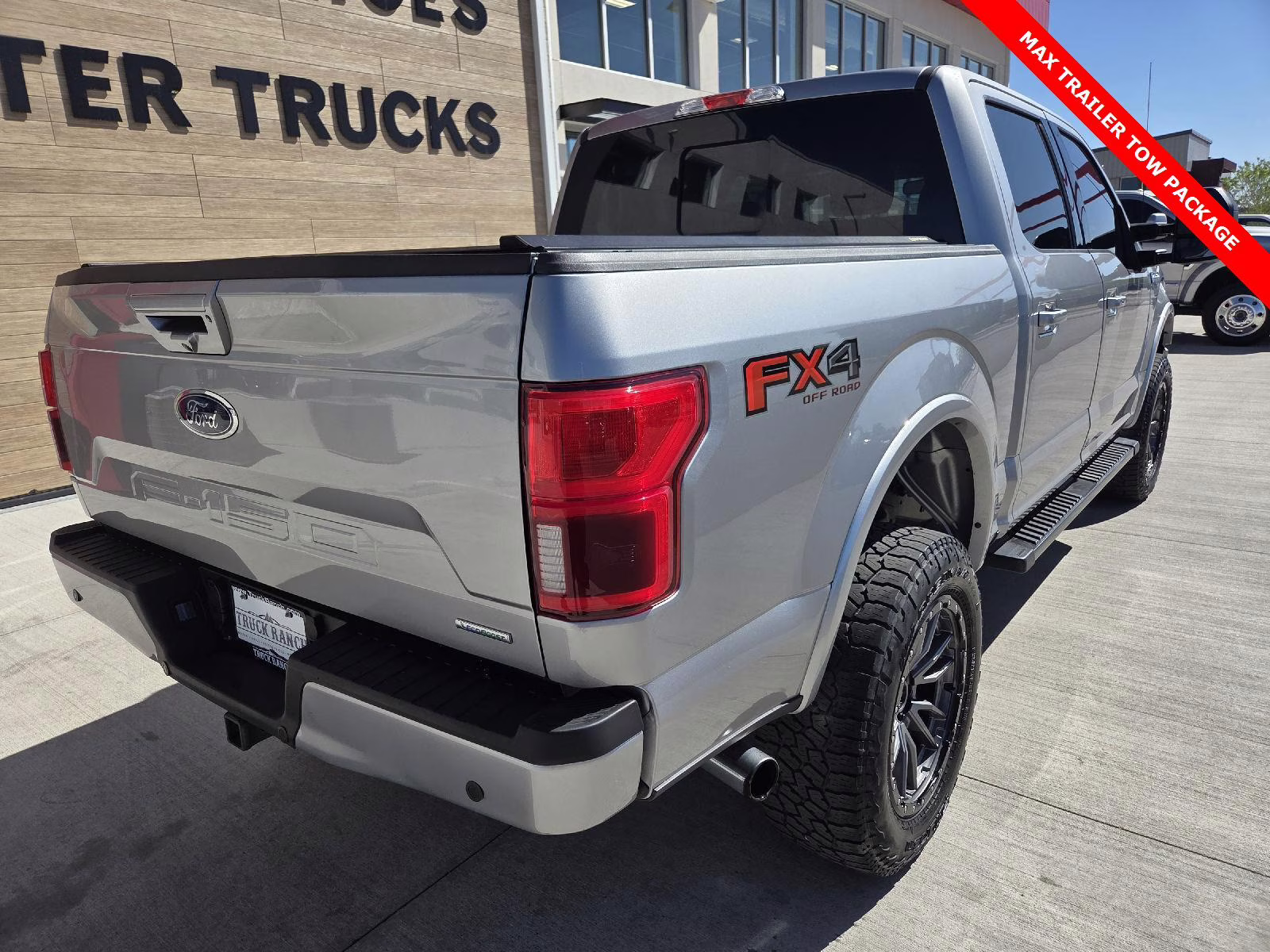 2020 Iconic Silver Ford F-150 LARIAT 4X4 Truck