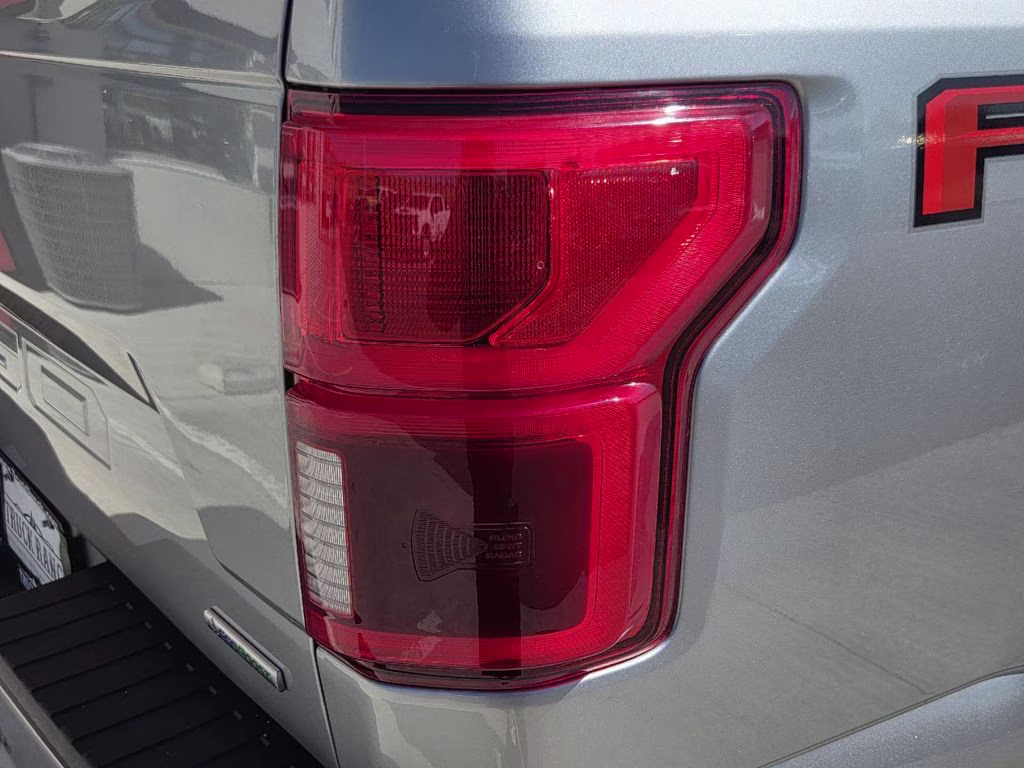 2020 Silver Metallic Ford F-150 Lariat 4X4 Truck
