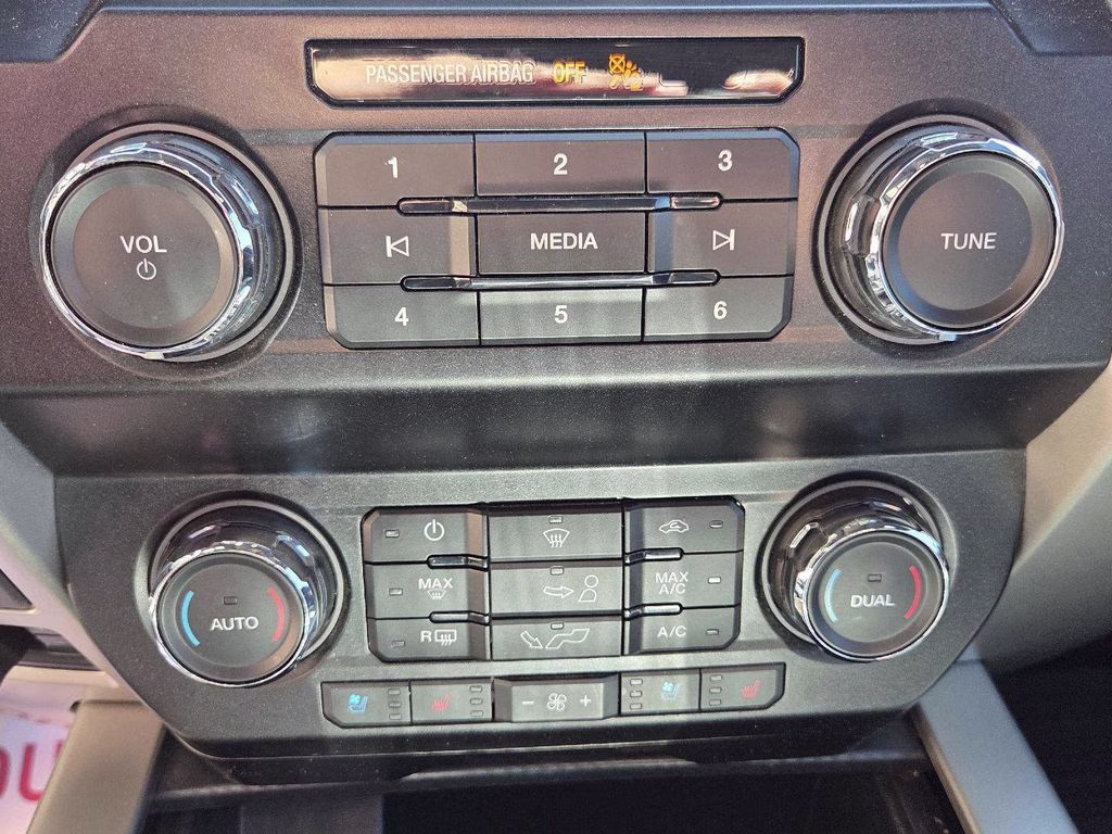 2020 Silver Metallic Ford F-150 Lariat 4X4 Truck