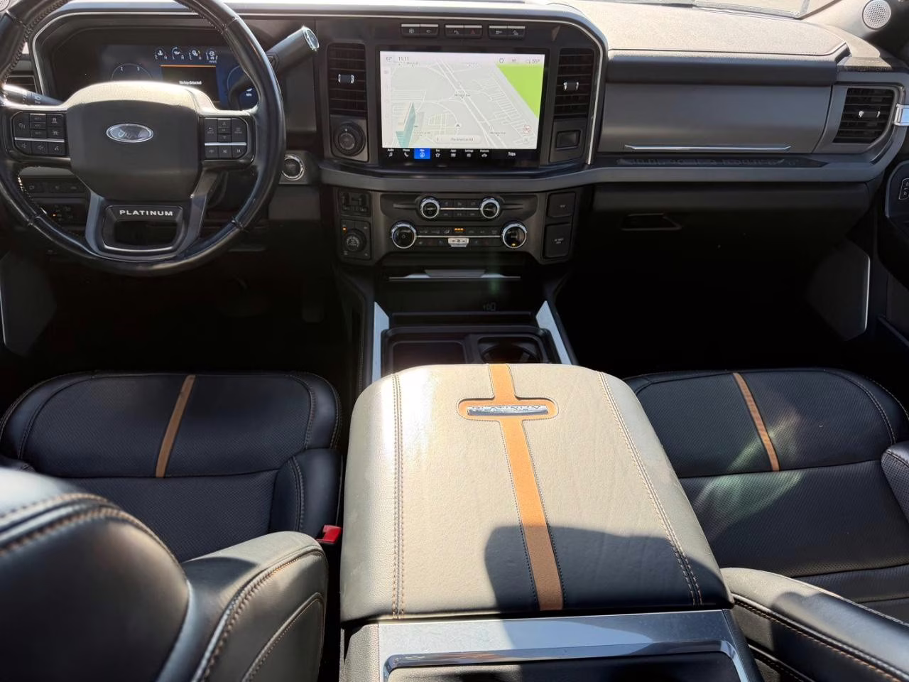 2024 Agate Black Metallic Ford Super Duty F-350 SRW Platinum 4X4 Truck