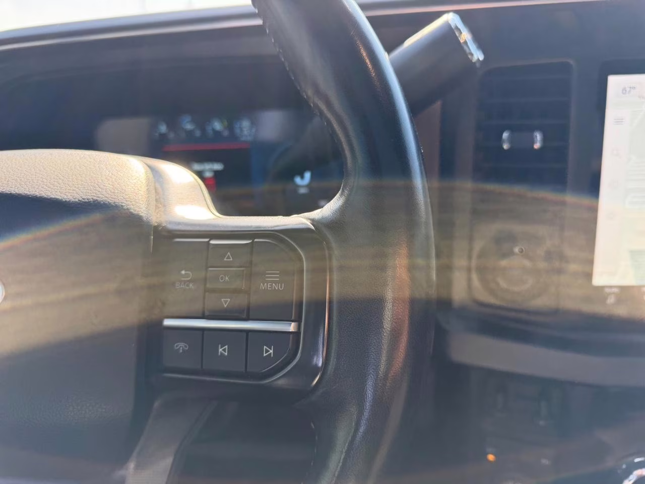 2024 Agate Black Metallic Ford Super Duty F-350 SRW Platinum 4X4 Truck