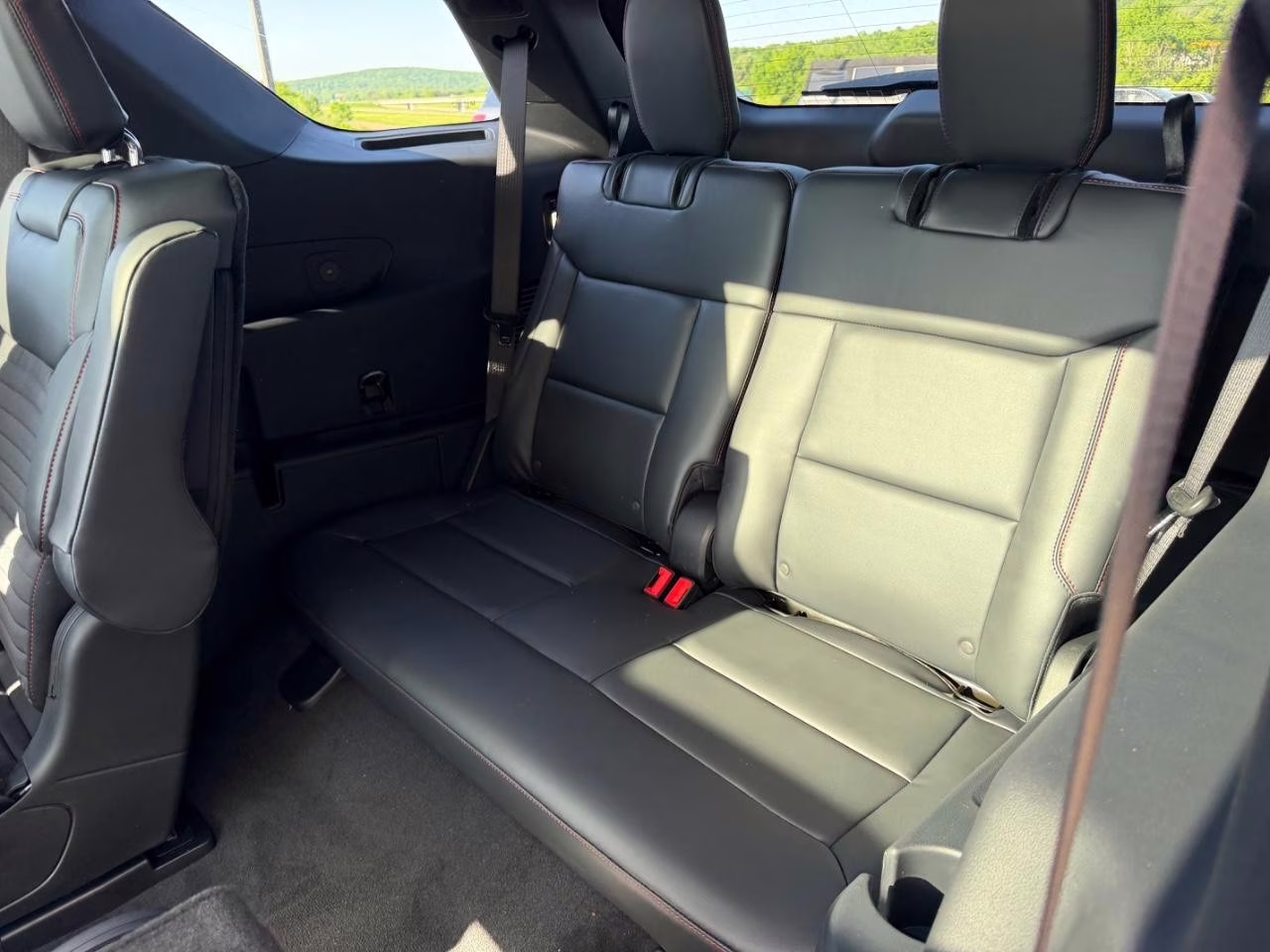2026 Carbonized Gray Metallic Ford Explorer ST-Line 4X4 SUV