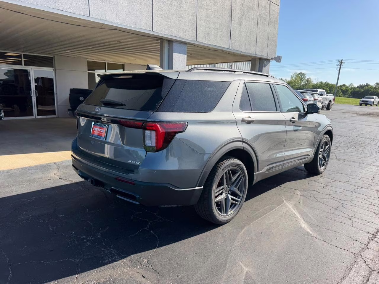 2026 Carbonized Gray Metallic Ford Explorer ST-Line 4X4 SUV