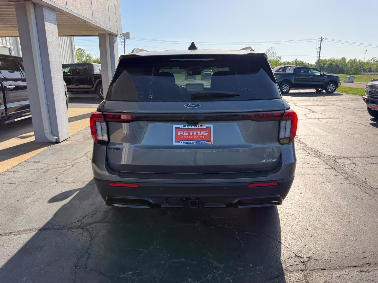 2026 Carbonized Gray Metallic Ford Explorer ST-Line 4X4 SUV
