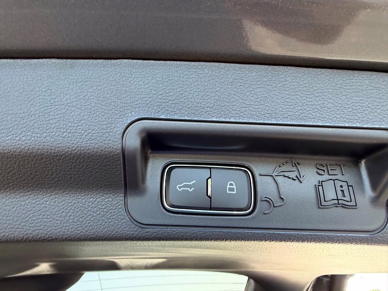 2026 Carbonized Gray Metallic Ford Explorer ST-Line 4X4 SUV