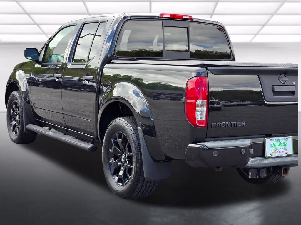 2020 Magnetic Black Pearl Nissan Frontier SV 4X4 Truck