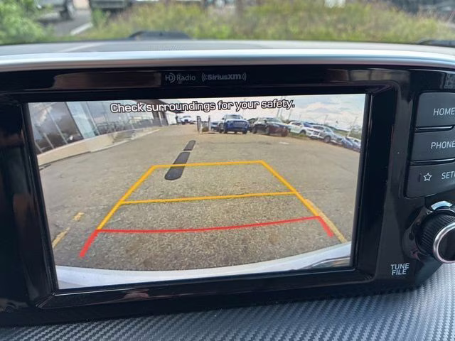 2021 White Hyundai Tucson SEL FWD SUV