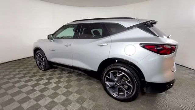 2022 Silver Ice Metallic Chevrolet Blazer RS AWD SUV