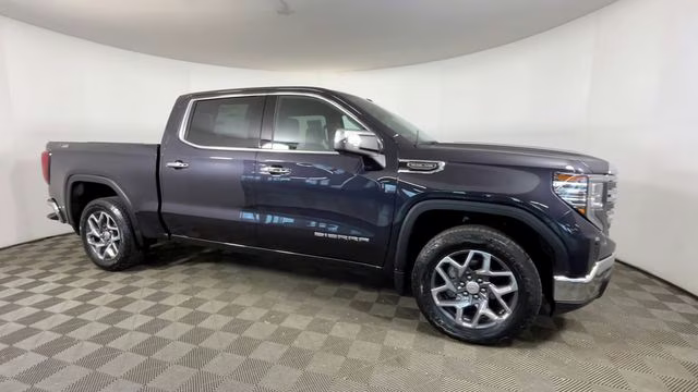 2023 Titanium Rush Metallic GMC Sierra 1500 SLT 4X4 Truck
