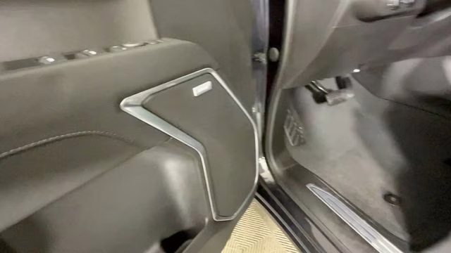 2023 Titanium Rush Metallic GMC Sierra 1500 SLT 4X4 Truck