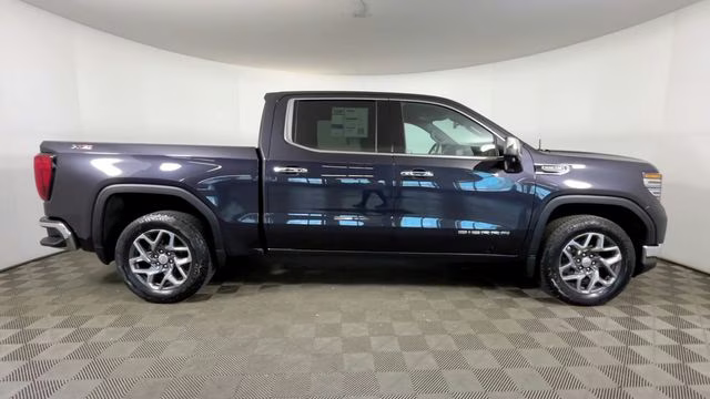 2023 Titanium Rush Metallic GMC Sierra 1500 SLT 4X4 Truck