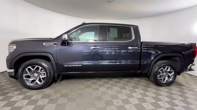 2023 Titanium Rush Metallic GMC Sierra 1500 SLT 4X4 Truck