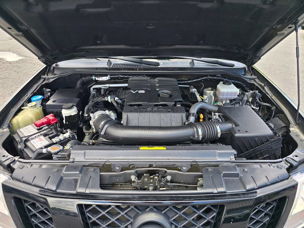 2020 Magnetic Black Pearl Nissan Frontier SV 4X4 Truck