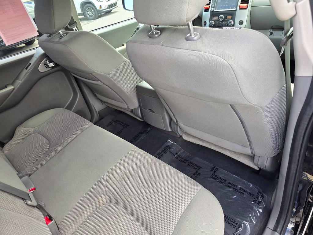2020 Magnetic Black Pearl Nissan Frontier SV 4X4 Truck