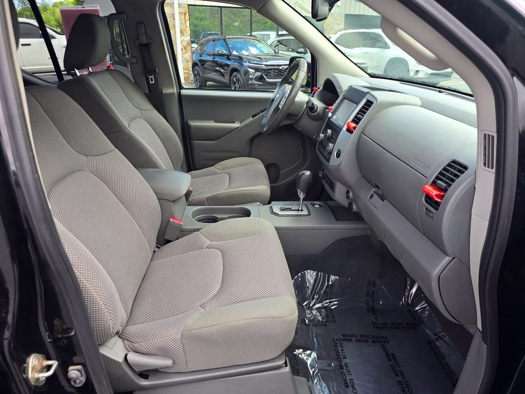 2020 Magnetic Black Pearl Nissan Frontier SV 4X4 Truck