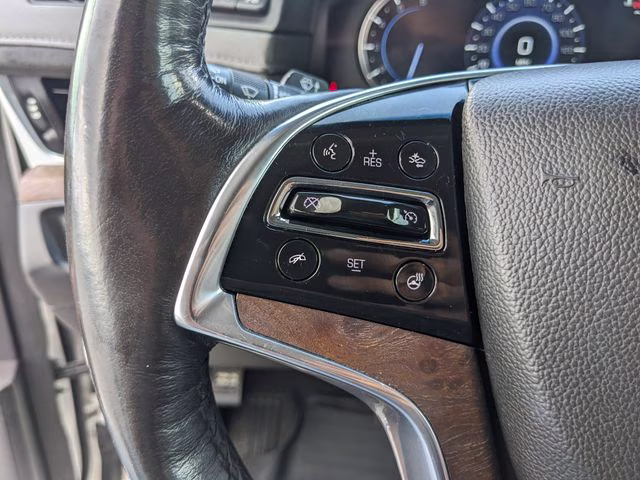 2019 Crystal White Tricoat Cadillac Escalade Luxury 4X4 SUV