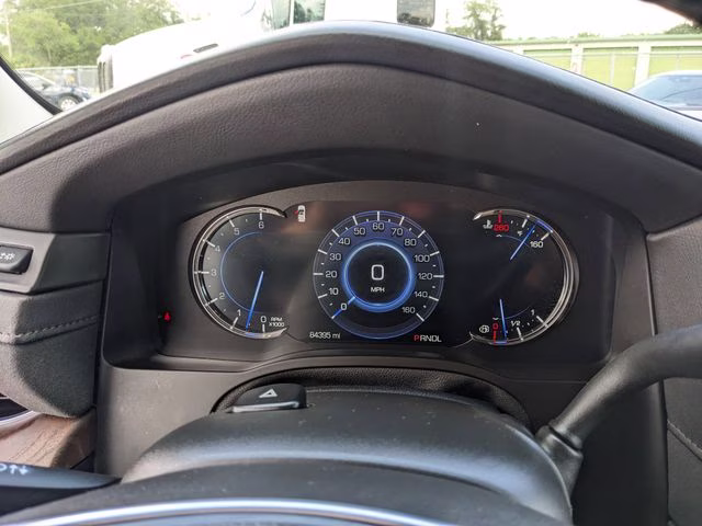 2019 Crystal White Tricoat Cadillac Escalade Luxury 4X4 SUV
