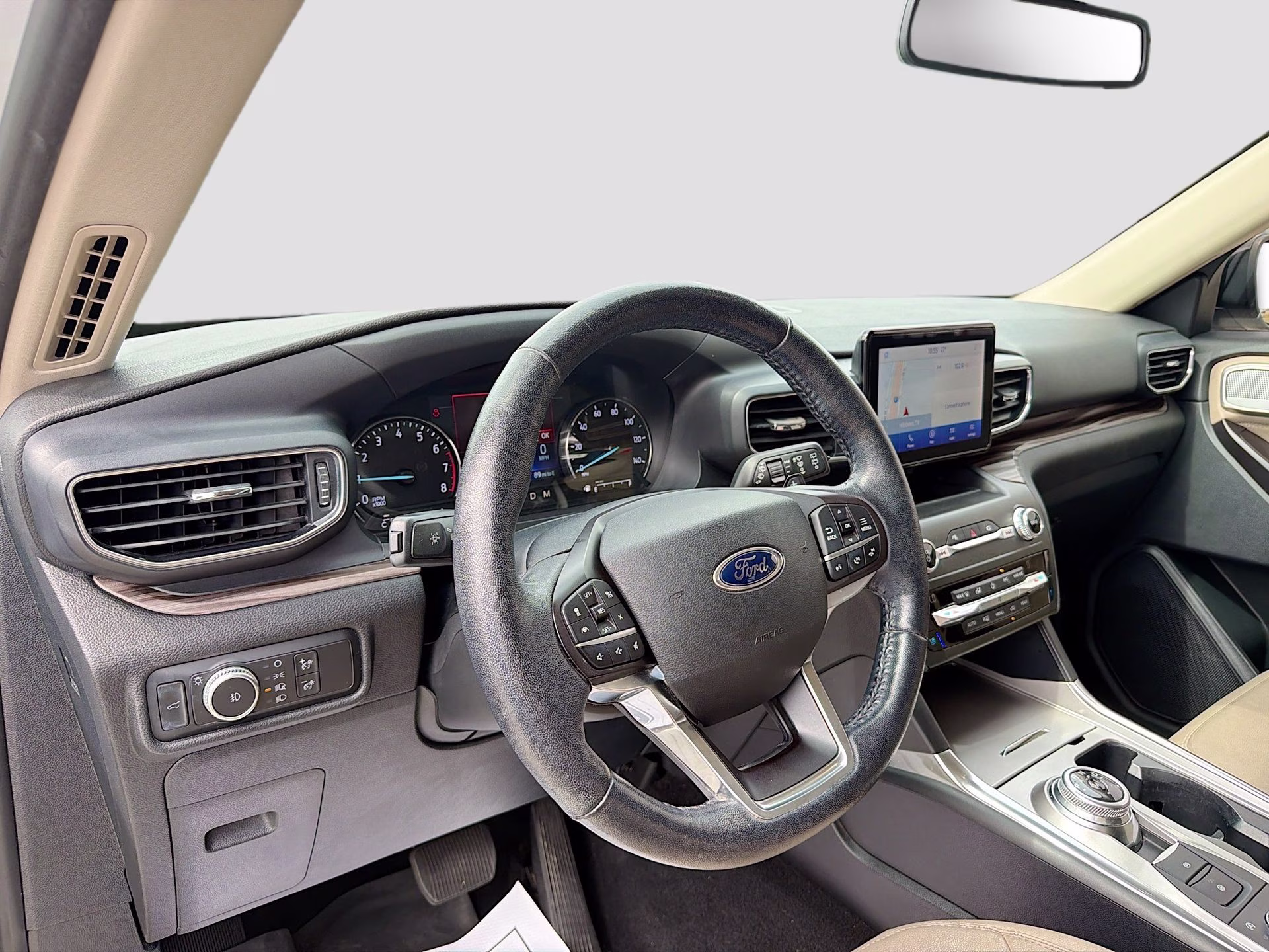 2020 Oxford White Ford Explorer Limited 4X4 SUV