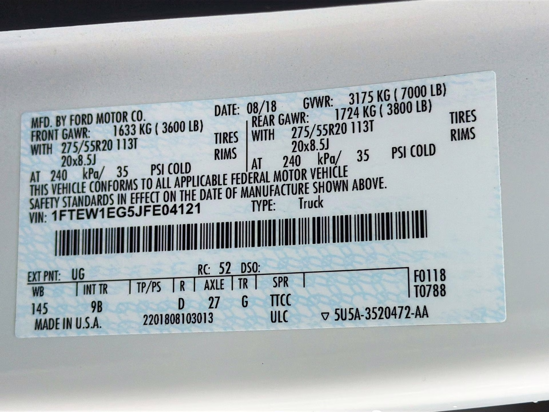 2018 White Platinum Metallic Tri-Coat Ford F-150 Platinum 4X4 Truck