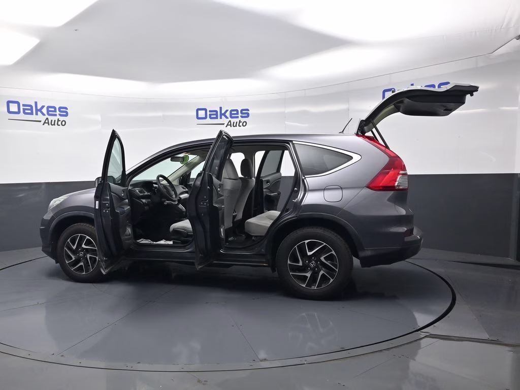 2016 Crystal Black Pearl Honda CR-V SE FWD SUV