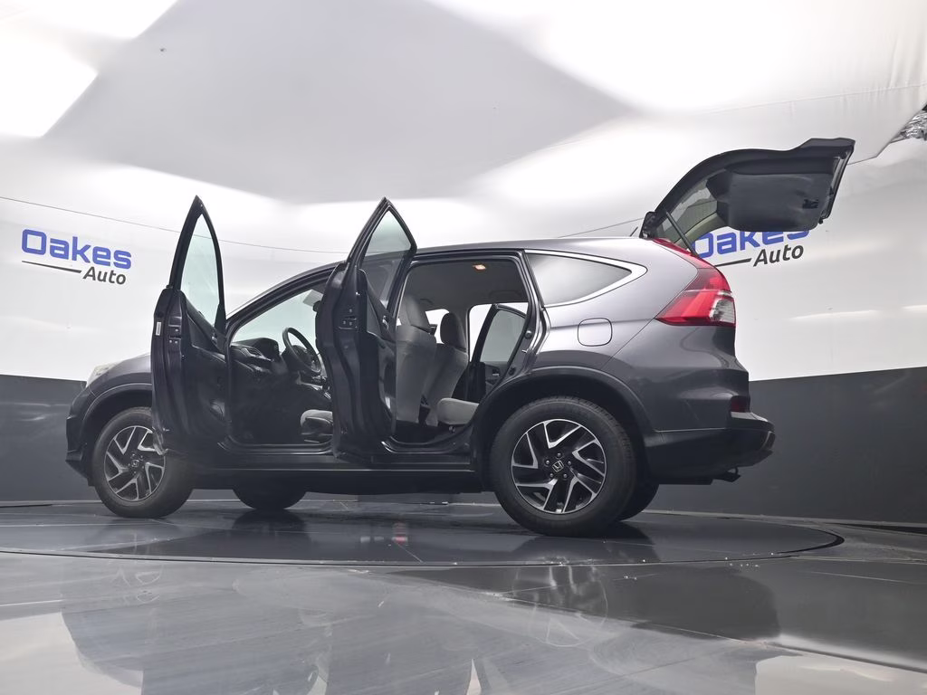 2016 Crystal Black Pearl Honda CR-V SE FWD SUV