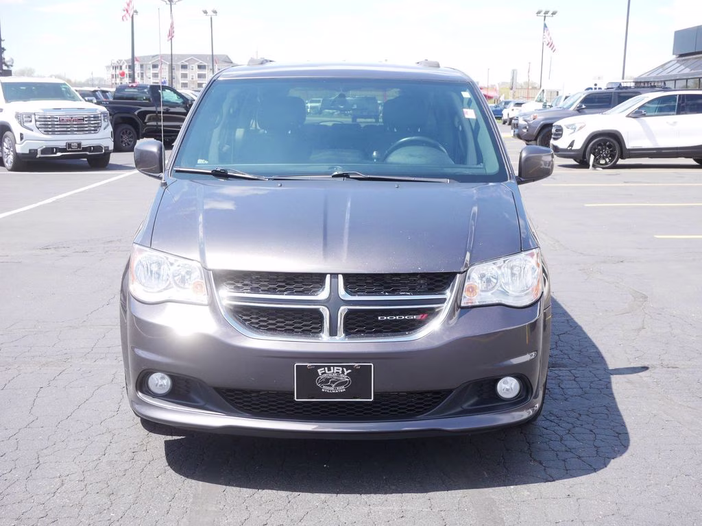 2016 Granite Crystal Metallic Clearcoat Dodge Grand Caravan SXT FWD Van