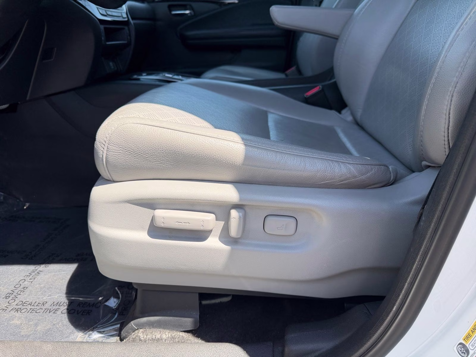 2019 White Honda Passport Elite AWD SUV