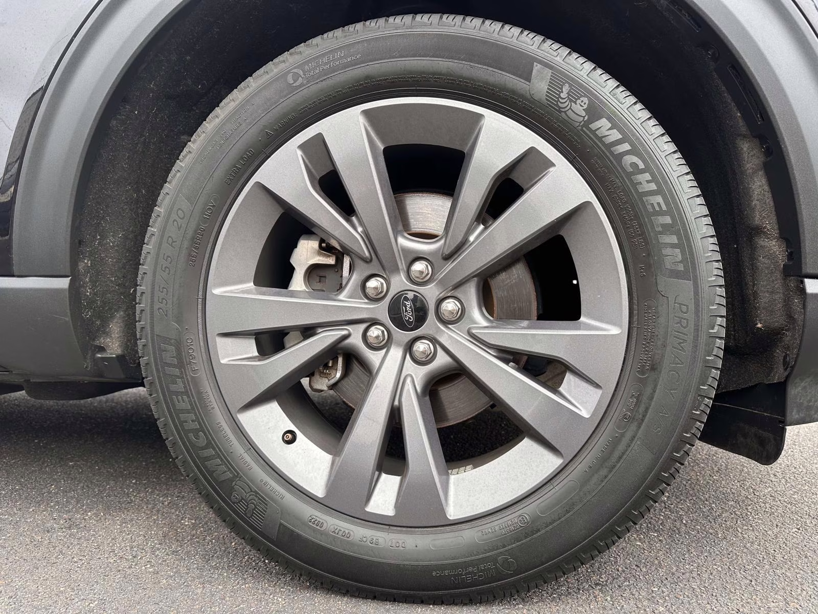 2022 Agate Black Metallic Ford Explorer XLT 4WD 4X4 SUV